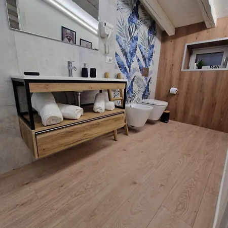 Blueskyhouse Centro Apartment Catania
